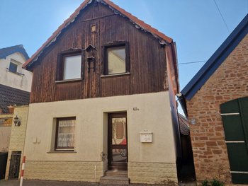 Modernisiertes EFH mit Sauna & Whirlpool zum Eigennutz oder Kapitalanlage ( Ferien/Monteurwohnung )