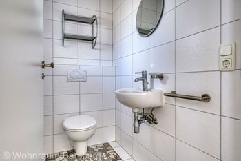 WC EG