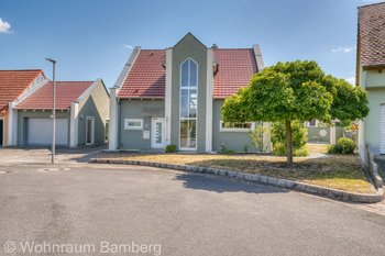Außen Eingang / Zufahrt