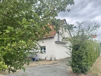 Vielseitiges Zweifamilienhaus mit großem Grundstück – ideal für 2 Parteien - Teilvermietung