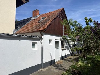 Frontansicht Nebengebäude