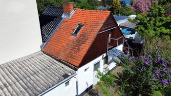 Frontansicht Nebengebäude