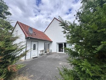 Vielseitiges Zweifamilienhaus mit großem Grundstück – ideal für 2 Parteien - Teilvermietung