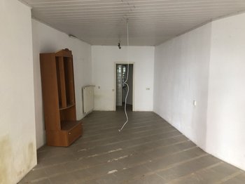 Gewerbeeinheit EG