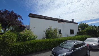 Gepflegtes, helles, ruhig gelegenes Apartment mit Küche, Bad, Terrasse in Waldalgesheim zu vermieten