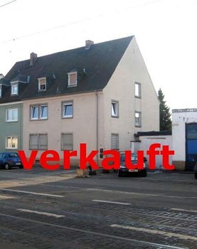 89435